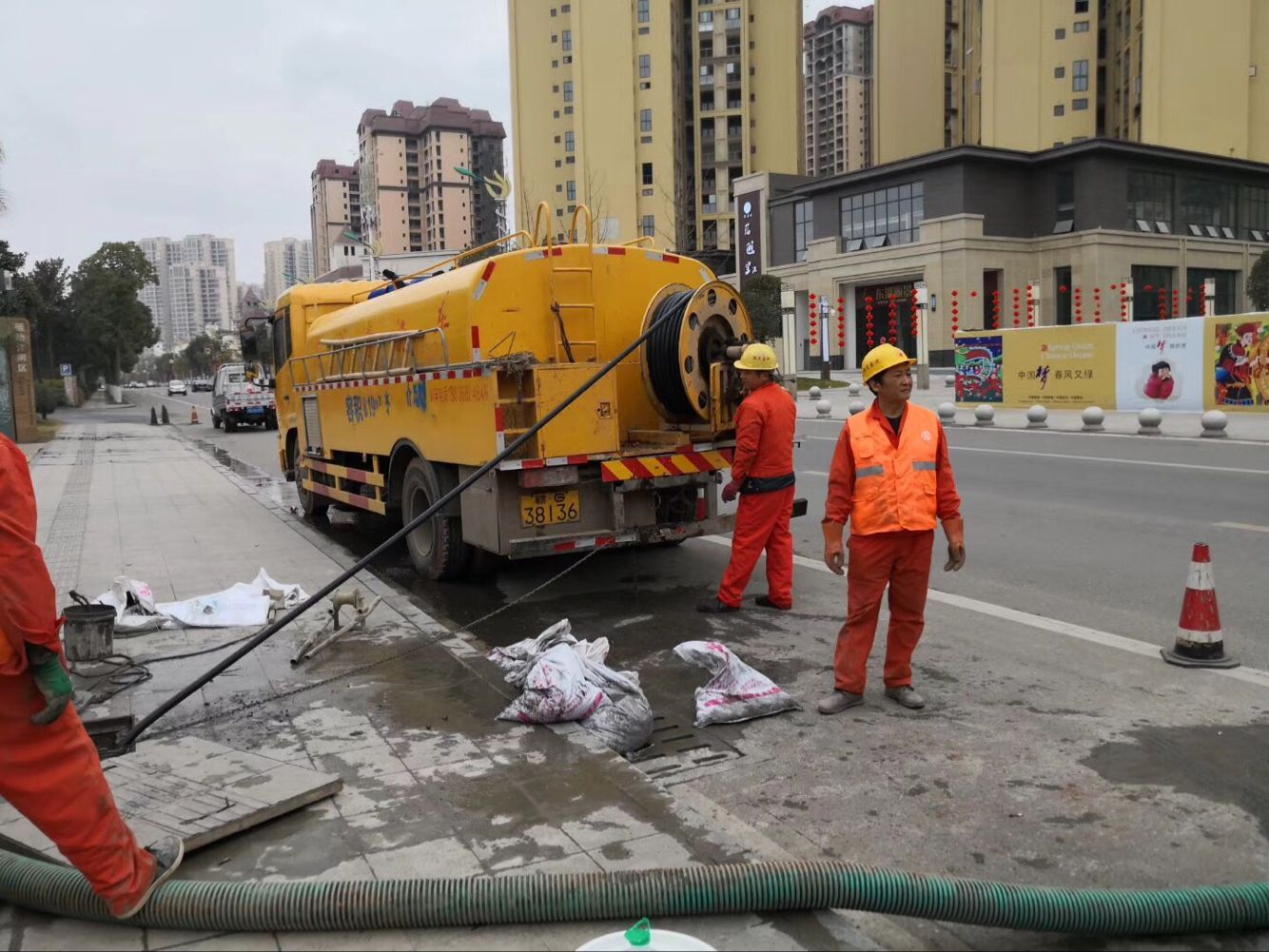 运粮湖管理区排污管道清淤-管道清洗